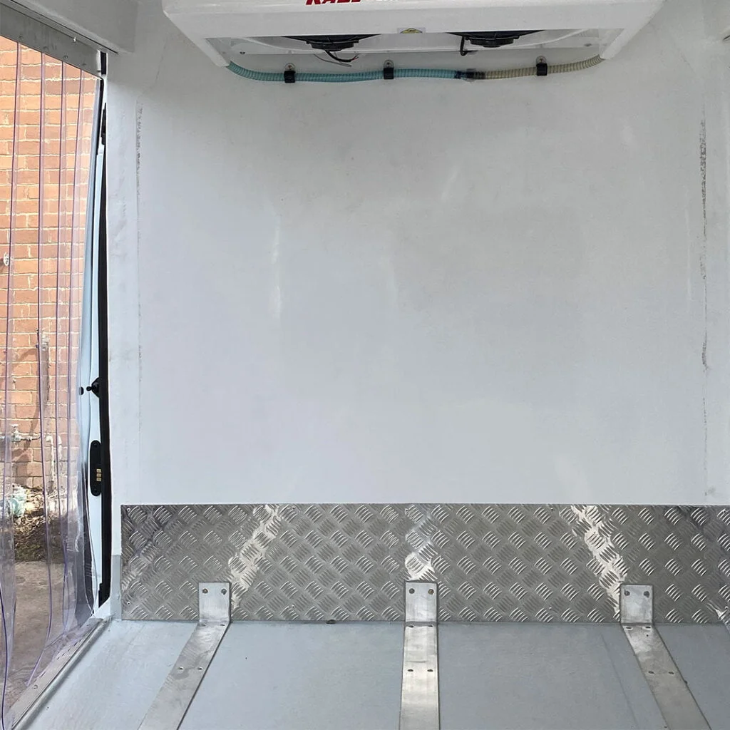 Melbourne Refrigerated Van Rental - Refrigerated Ford Transit Medium Roof, Affordable Ford Transit Medium Roof Hire, Chilled Transportation Services